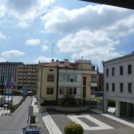 Minerva Hotel 4*