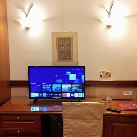 Minerva Hotel 4*