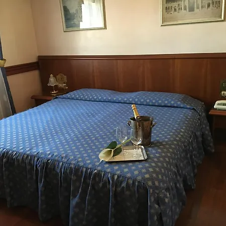 Hotel Minerva